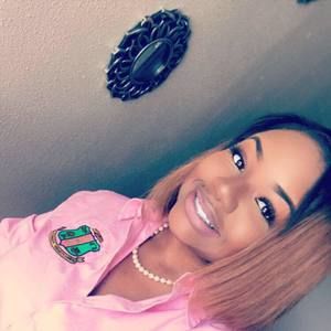 Meet your Posher, Darrielle